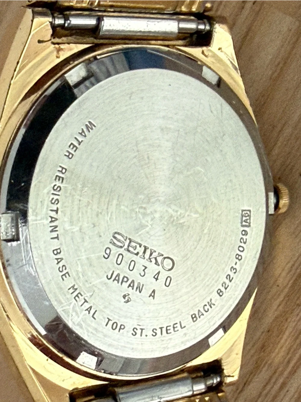 Seiko SQ Vintage Men's Watch Gold Plated Case Bracelet White Dial Date Window